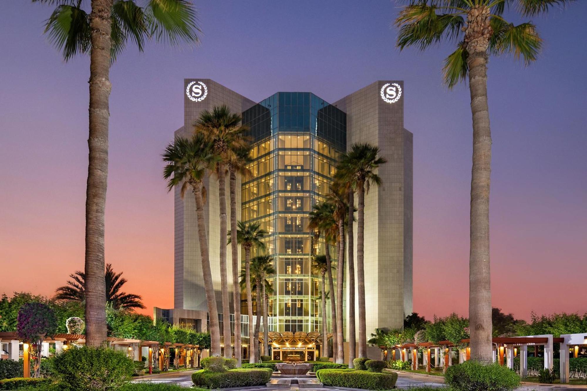 Sheraton Jeddah Hotel - Saudi Brothers Commercial Company Branch Exterior photo Sheraton Scottsdale Resort at Talking Stick